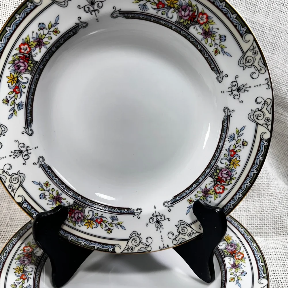 Mikasa Cambridge L9015 Fine China Japan Rim Soup Bowls Set 3 Floral Gold